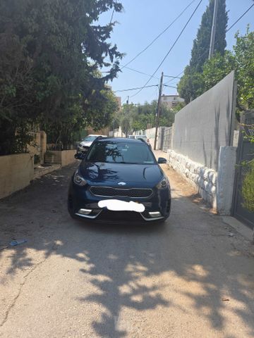 קיה נירו