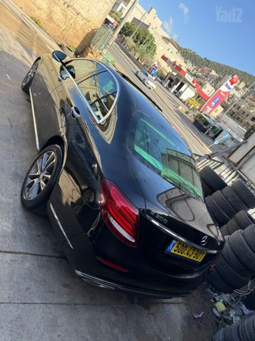 מרצדס-בנץ E-class