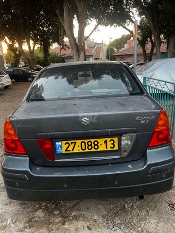 סוזוקי ליאנה