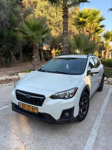 סובארו XV