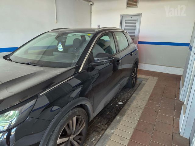 פיג'ו 3008