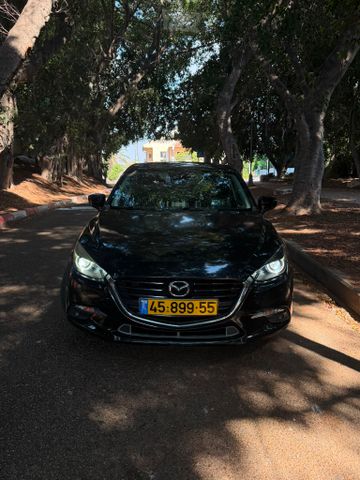 מודעת רכב מאזדה 3