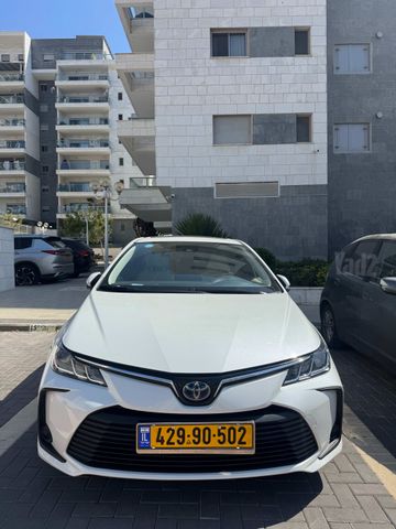 מודעת רכב טויוטה קורולה