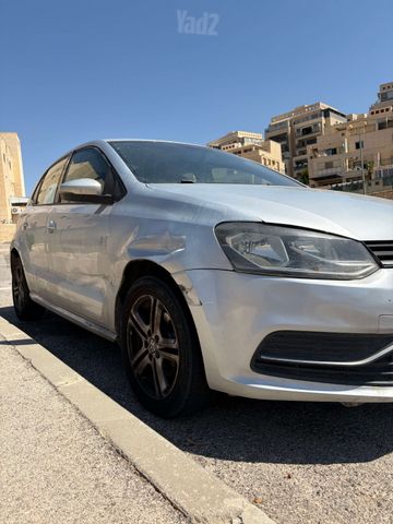 פולקסווגן פולו 