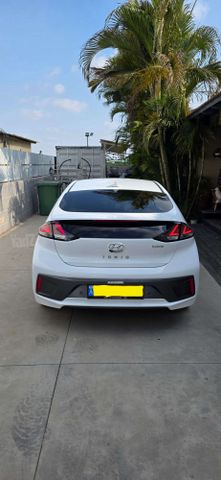 יונדאי איוניק