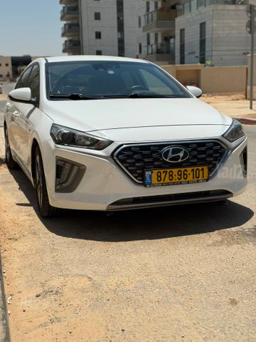 מודעת רכב יונדאי איוניק