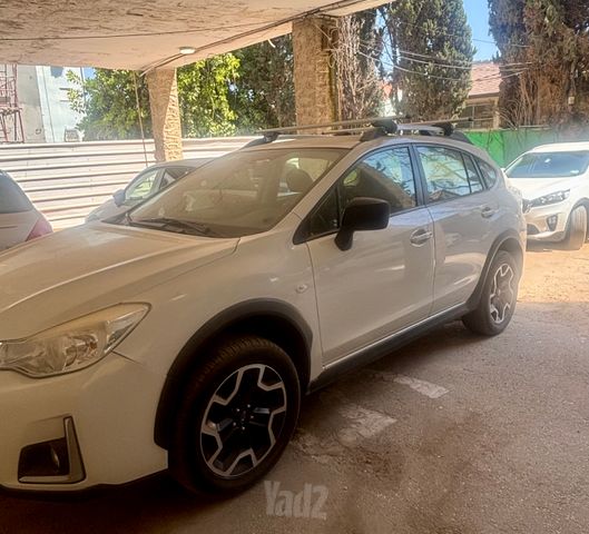 מודעת רכב סובארו XV