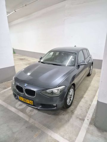 מודעת רכב ב מ וו סדרה 1