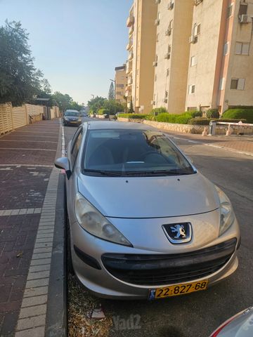 פיג'ו 207