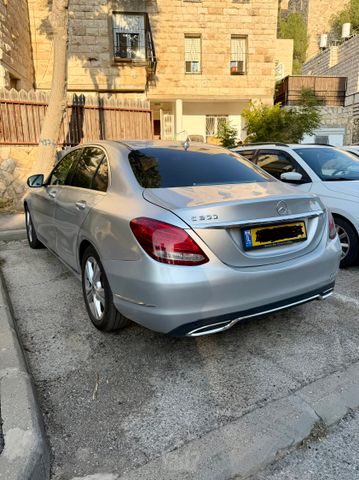 מרצדס-בנץ C-class