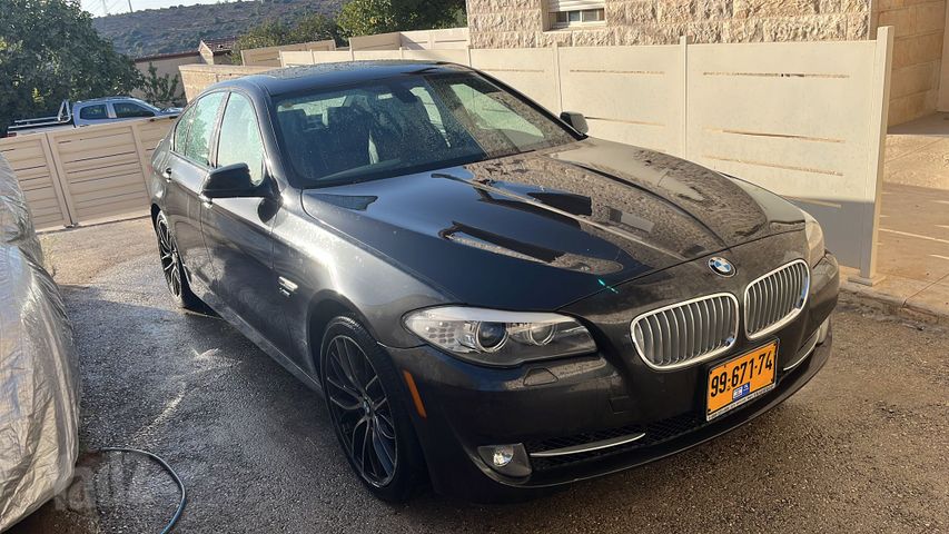 מודעת רכב ב מ וו סדרה 5
