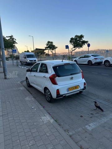 קיה פיקנטו