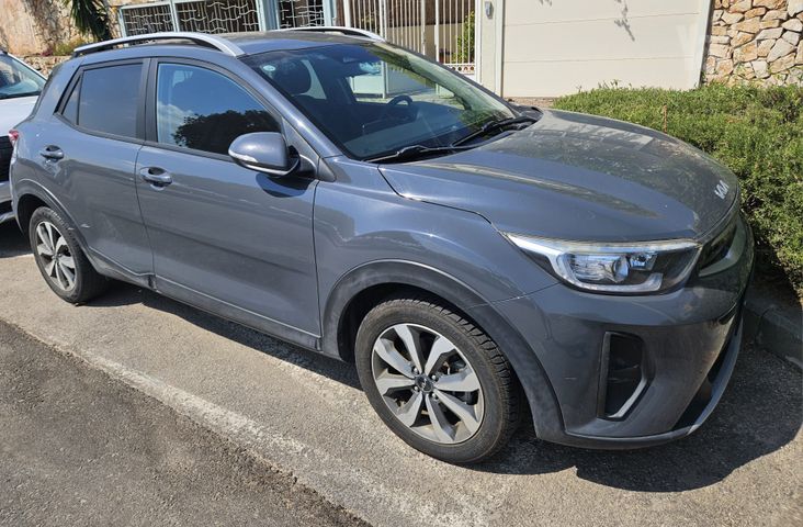 קיה סטוניק
