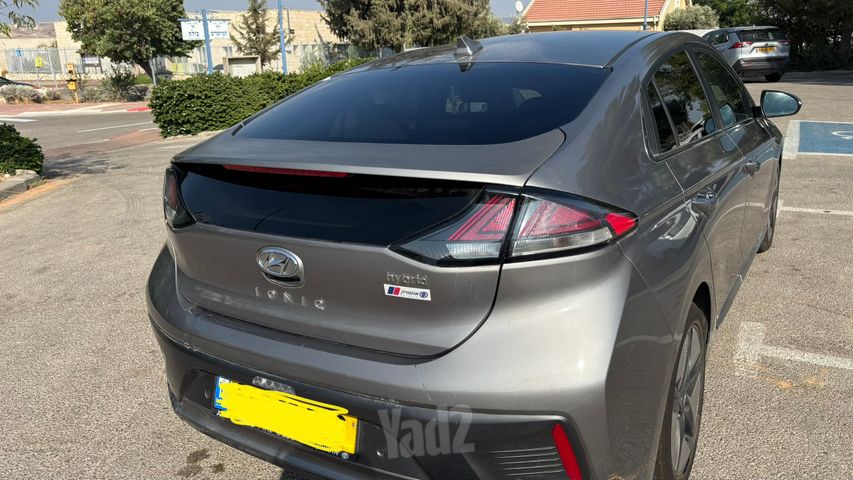 מודעת רכב יונדאי איוניק