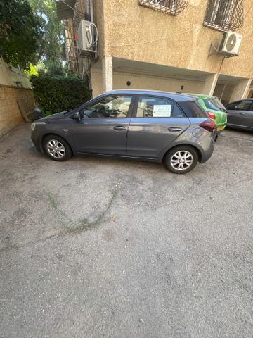 יונדאי i20