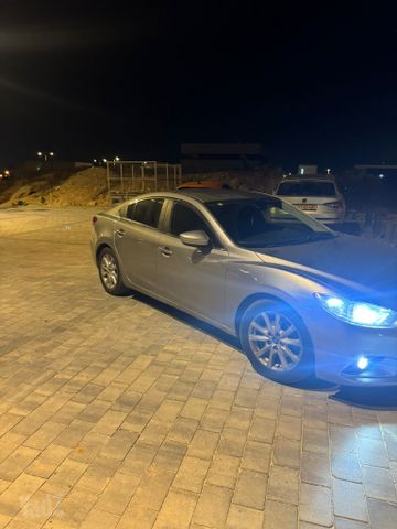 מאזדה 6