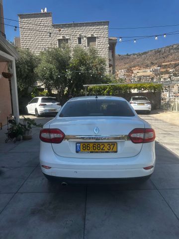 רנו פלואנס