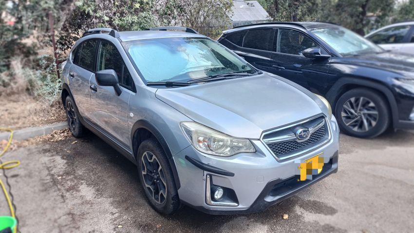מודעת רכב סובארו XV