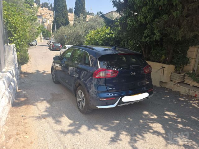 קיה נירו