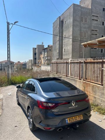 רנו מגאן