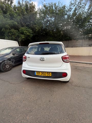 יונדאי i10