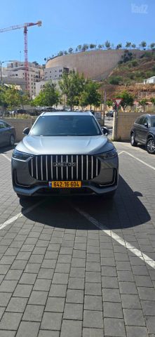 ג'אקו J8