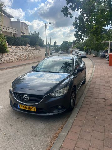 מודעת רכב מאזדה 6