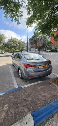יונדאי I35