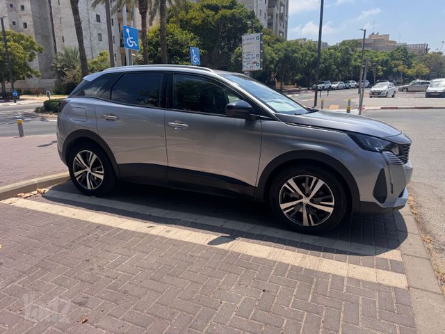 מודעת רכב פיג'ו 3008
