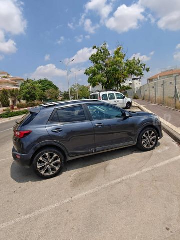 קיה סטוניק