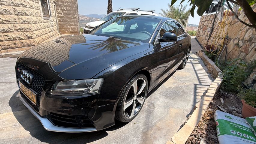 אאודי A5