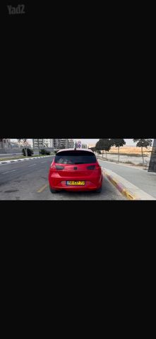 סיאט לאון