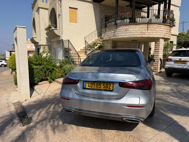 מרצדס-בנץ E-class