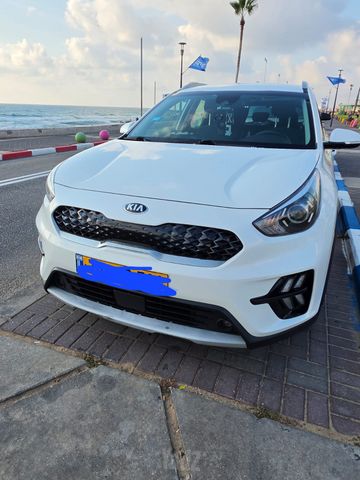 קיה נירו