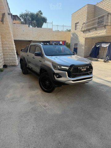 מודעת רכב טויוטה היילקס