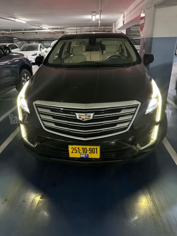 קאדילק XT5
