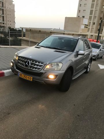 מודעת רכב מרצדס-בנץ ML