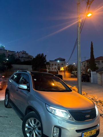 קיה סורנטו