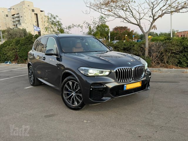 ב מ וו X5