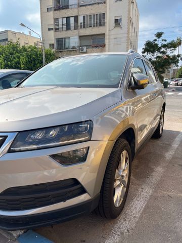מודעת רכב סקודה קארוק