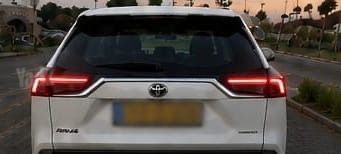 טויוטה RAV4