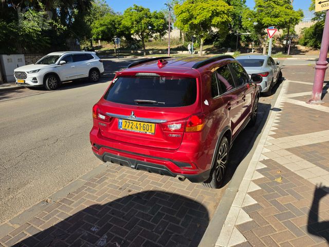 מיצובישי ASX