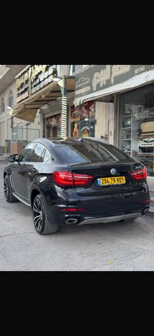 ב מ וו X6