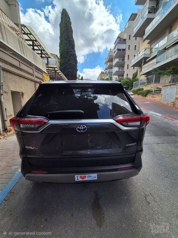 מודעת רכב טויוטה RAV4