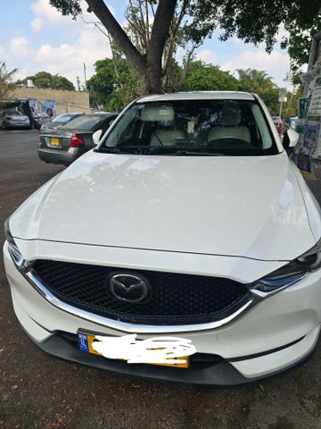 מודעת רכב מאזדה CX-5