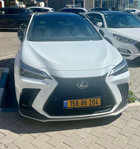 לקסוס NX
