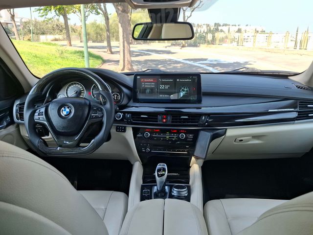 ב מ וו X6