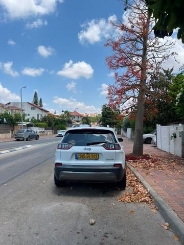ג'יפ צ'ירוקי