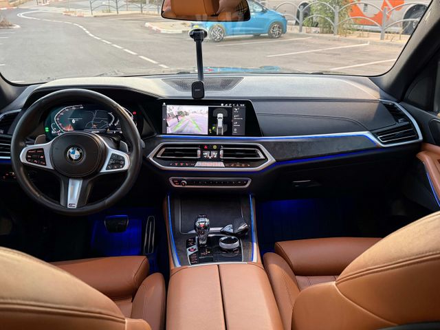 ב מ וו X5