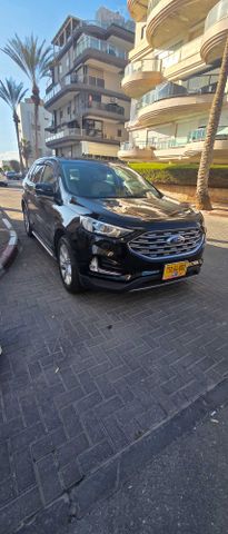 פורד אדג'